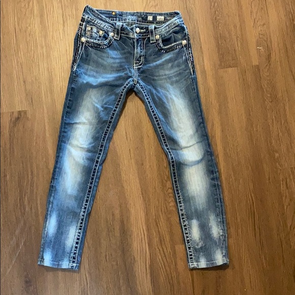 Miss Me Jeans - Picture 1 of 3